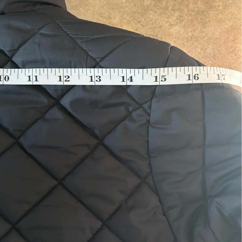 Patagonia Jacket - black quilted nano-puff - Picture 11 of 13